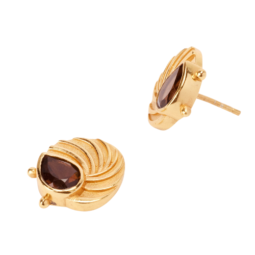 Thea Studs